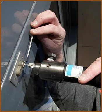 Interstate Locksmith Shop East Hartford, CT 860-973-2429 Interstate Locksmith Shop East Hartford, CT 860-973-2429 - 11-commercial-locksmith-service