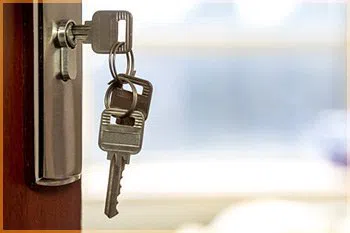 Interstate Locksmith Shop East Hartford, CT 860-973-2429 - 15-lock-and-key-services